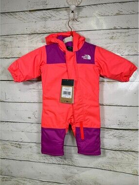 The North Face Baby Freedom Snow Suit Girls Size 0-3 Months NWT "Radiant Poppy"